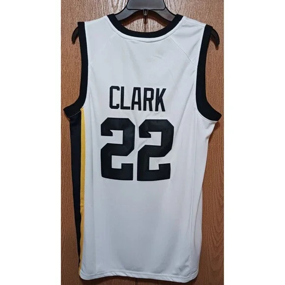 Caitlin Clark (Nike)-(Iowa)-(Hawkeyes)-(White)-(Jersey)-(New Cond.)-(Size-M)-$64 - Picture 5 of 11